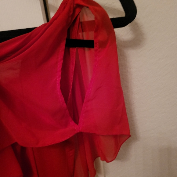 2/$40 Venus 3 size Medium Blouses Used Gently... Stretchy material,sheer top.. - Picture 9 of 14